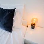 Amazing 50m2 Two-bedroom - Ts307a Lejlighed